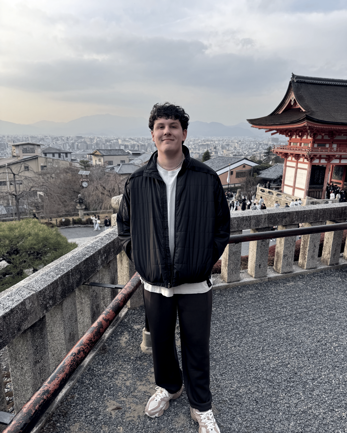 Angel Reyes, founder of Tenshi AI, standing at Kiyomizu-dera in Kyoto